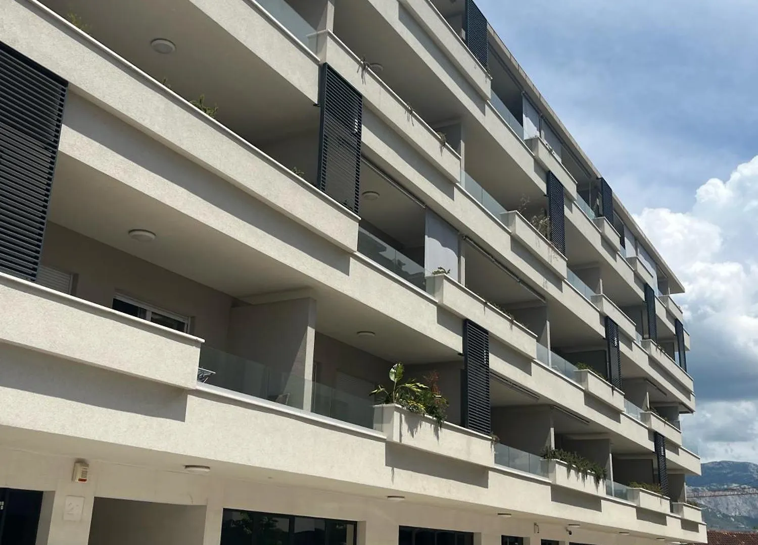 Luxury Apartment Rinos - Free Garage Parking Croatia