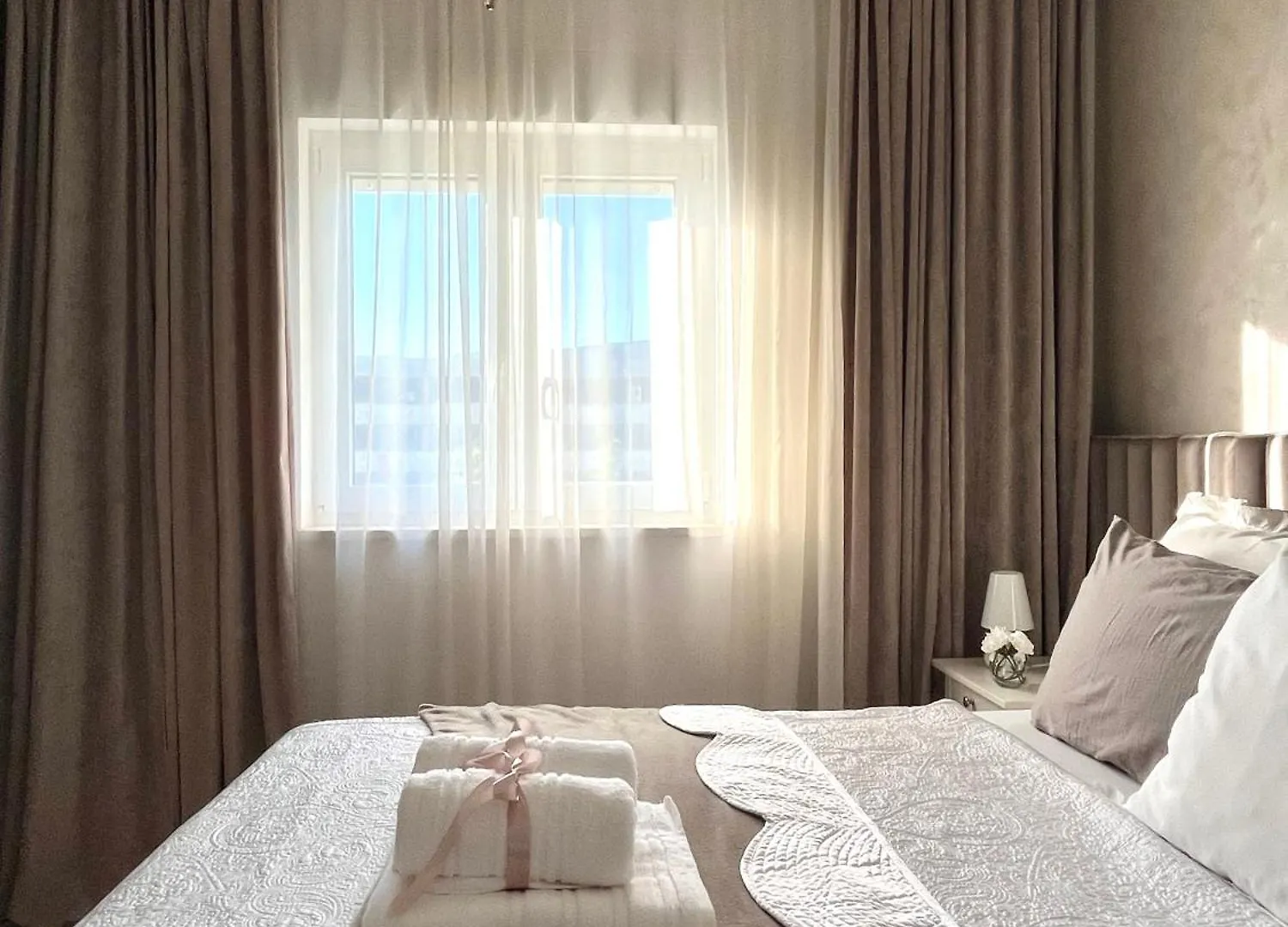 Luxury Apartment Rinos - Free Garage Parking 0*, Split