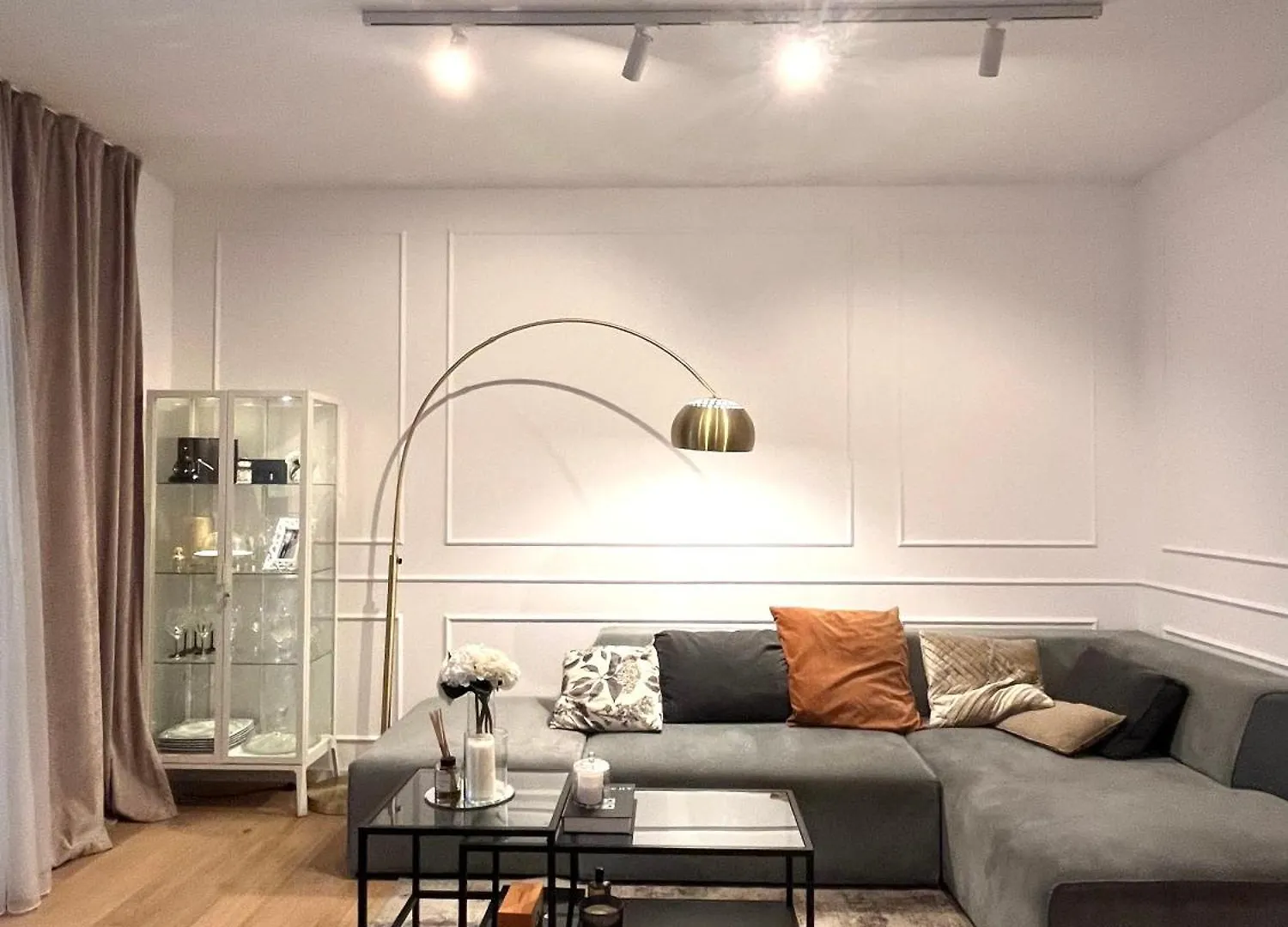 Luxury Apartment Rinos - Free Garage Parking 0*, Split