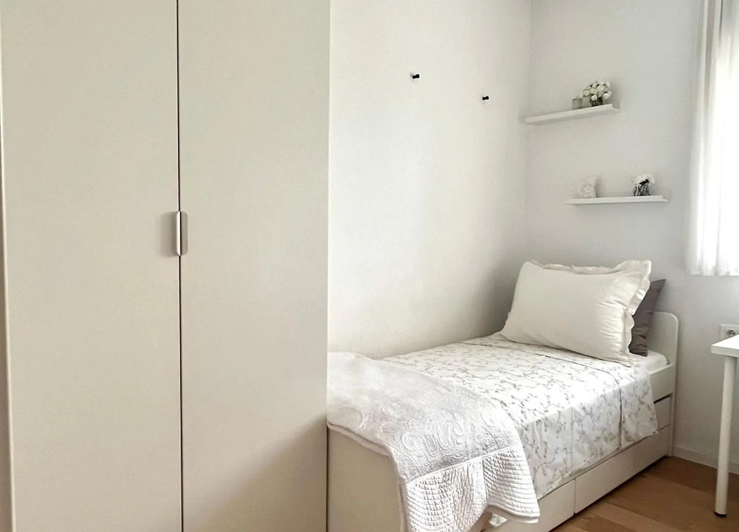 Luxury Apartment Rinos - Free Garage Parking